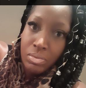 Meet your Posher, Camisha